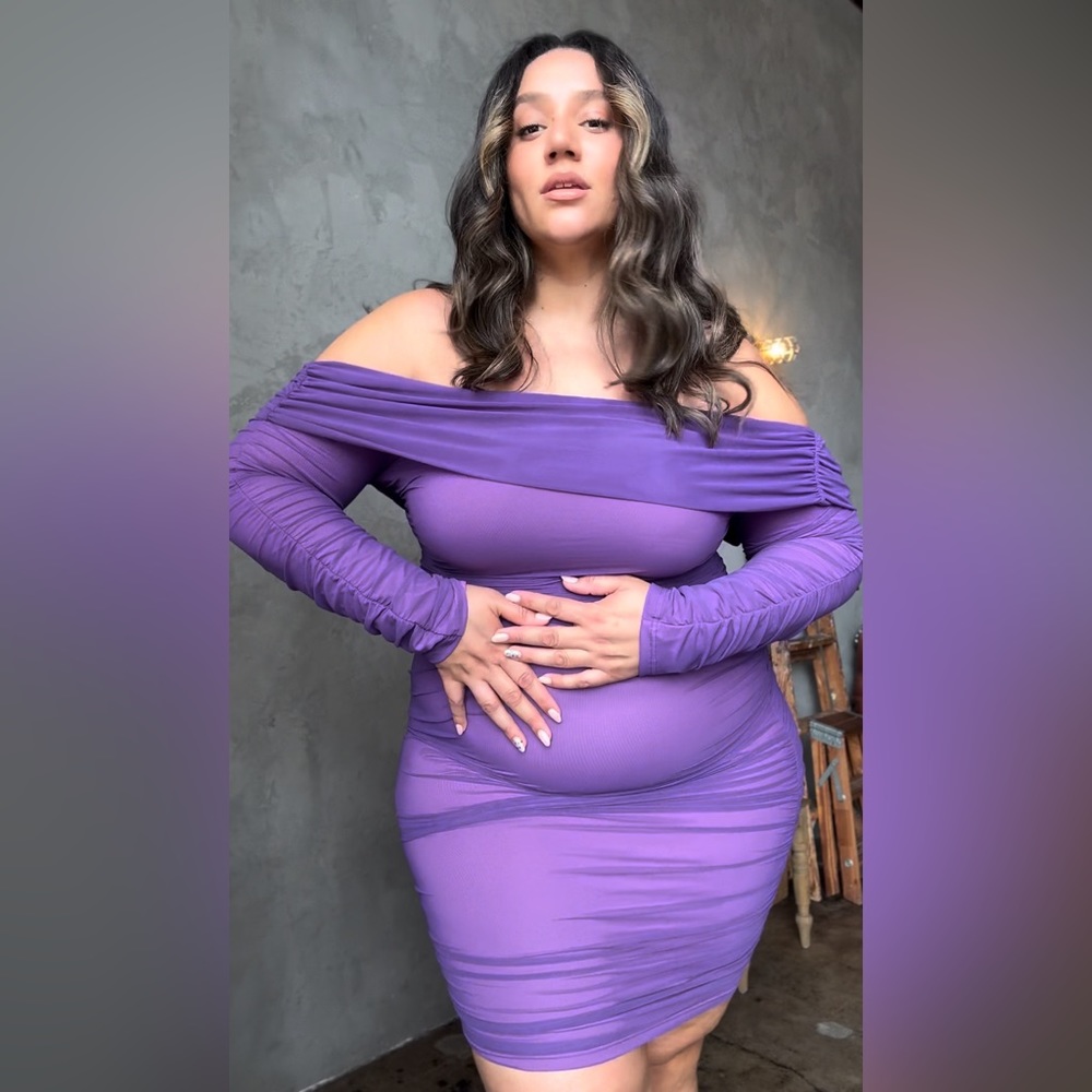 Gorgeous purple off shoulder bodycon dress